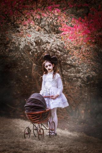 Milan_Broken_Doll_Web